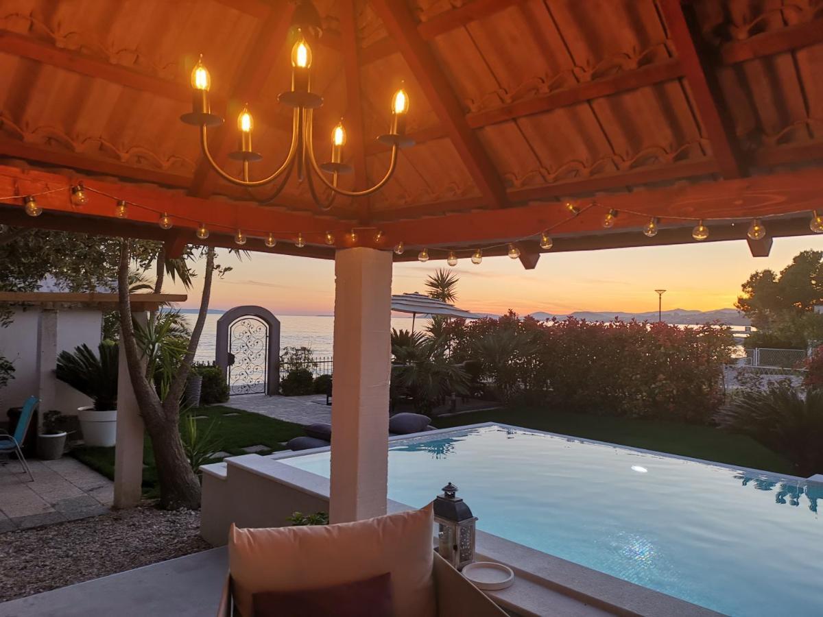 Villa Maris- Beachfront Villa With Exclusive Pool Podstrana Exterior foto