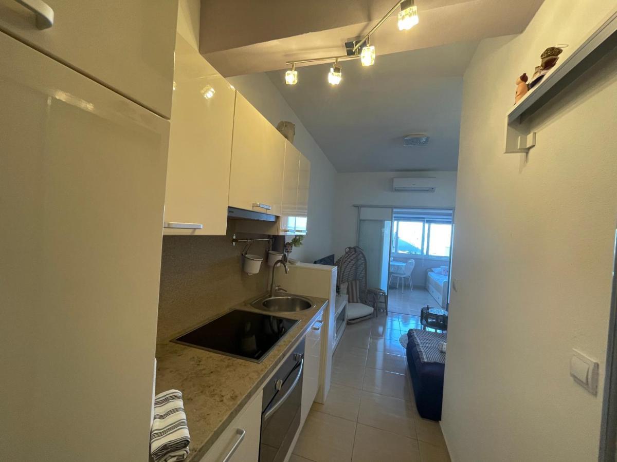Villa Maris- Beachfront Villa With Exclusive Pool Podstrana Exterior foto